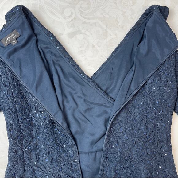 Tahari Arthur S. Levin Navy Sparking Lace Dress Size 10 - Picture 12 of 14